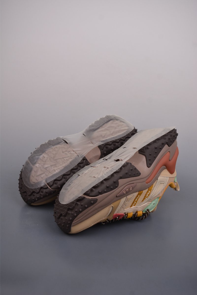 Fila Sneakers view
