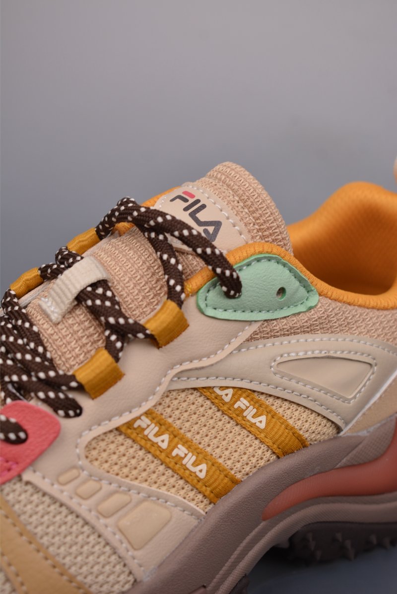 Fila Sneakers view