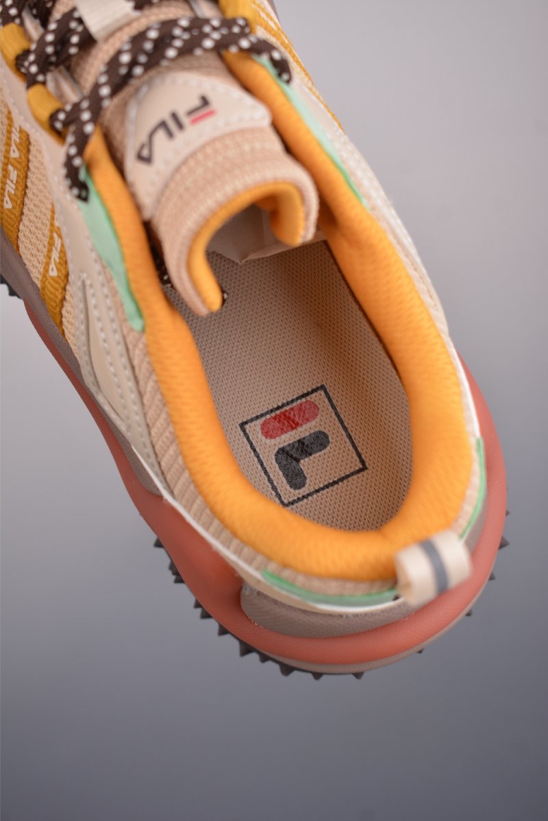 Fila Sneakers view