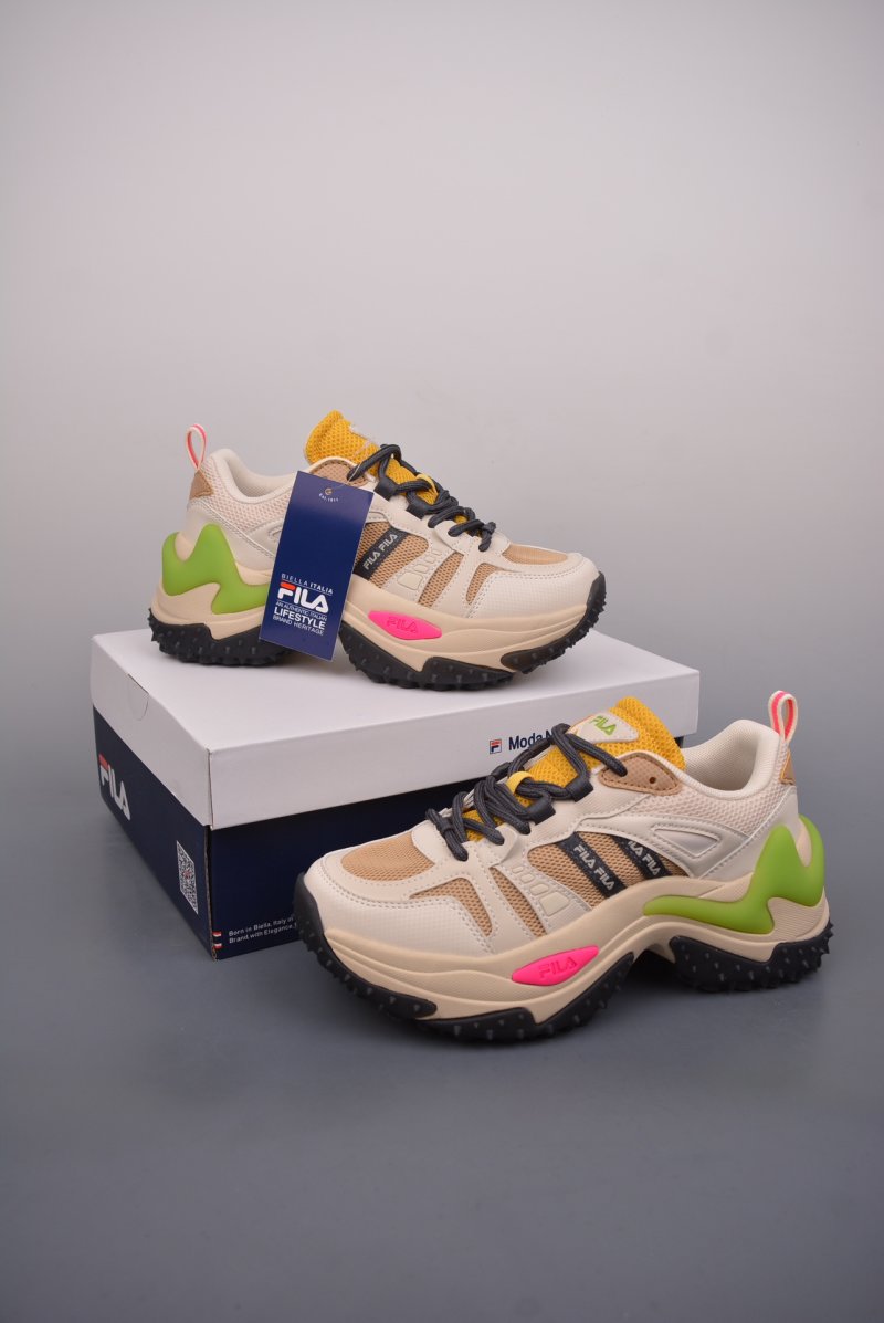 Fila Sneakers view