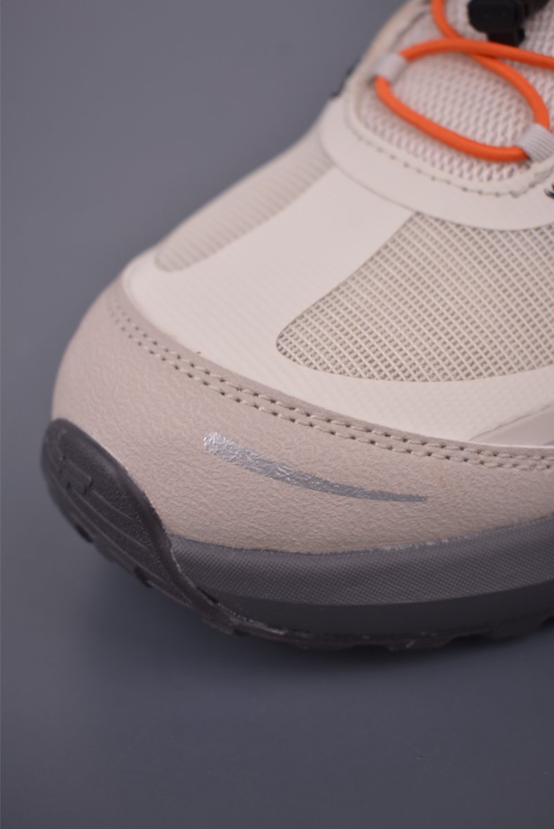 Fila Basketball Shoes view
