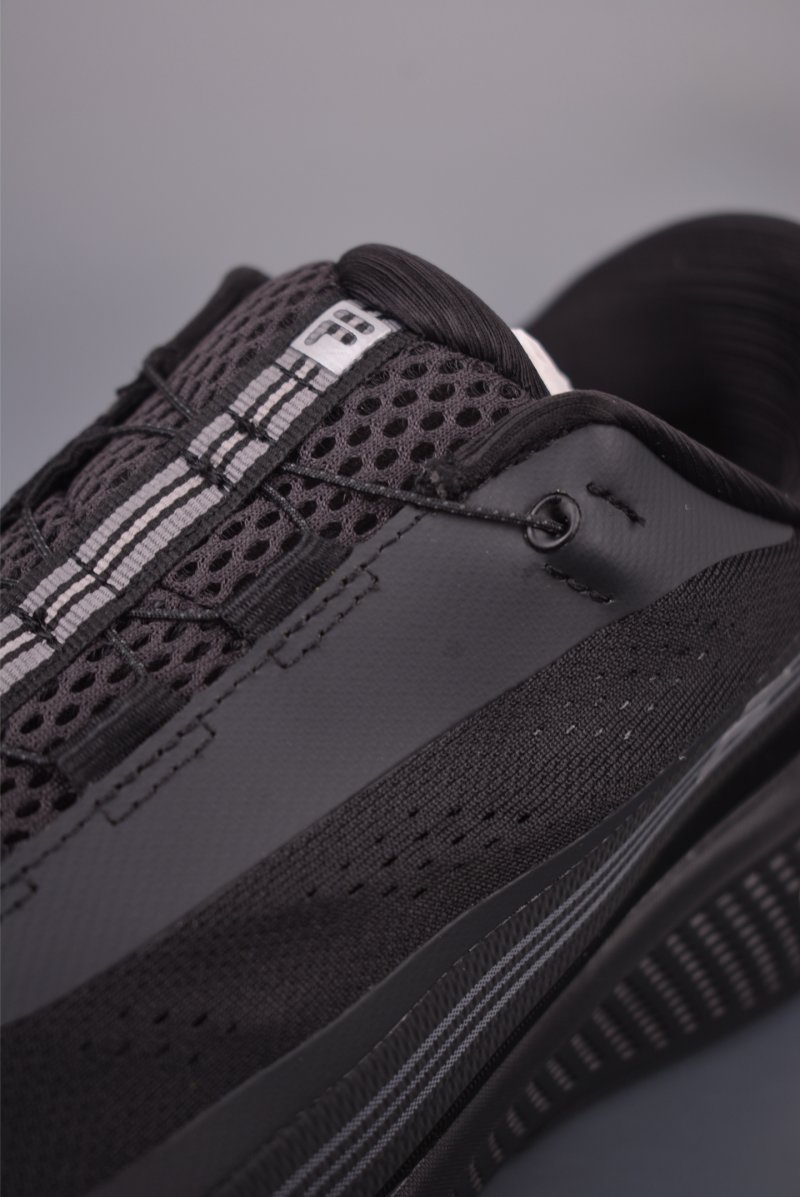 Fila Basketball Shoes view