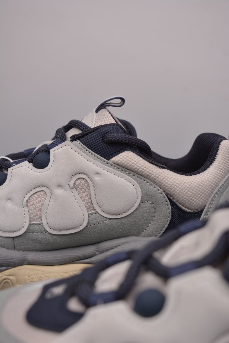 Fila Basketball Shoes view