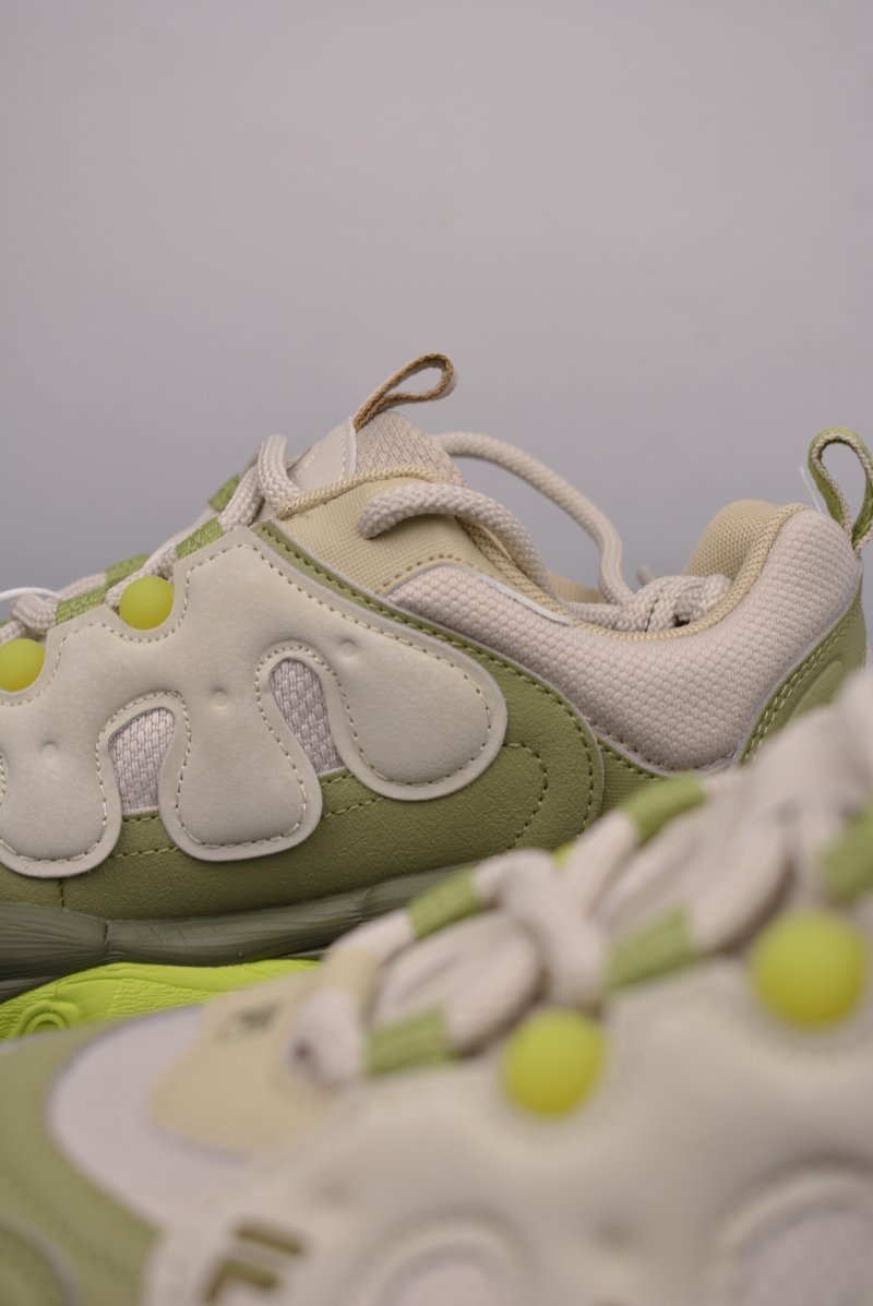 Fila Basketball Shoes view