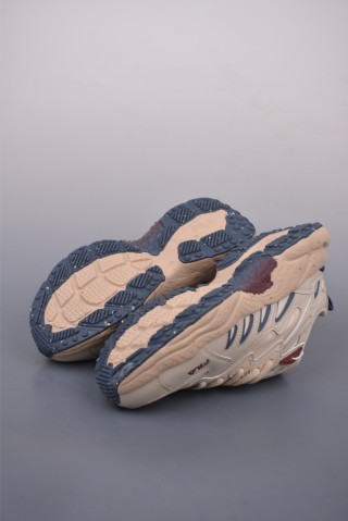 Fila Basketball Shoes view 3