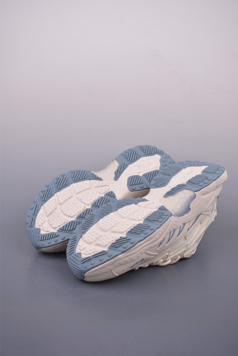 Fila Basketball Shoes view
