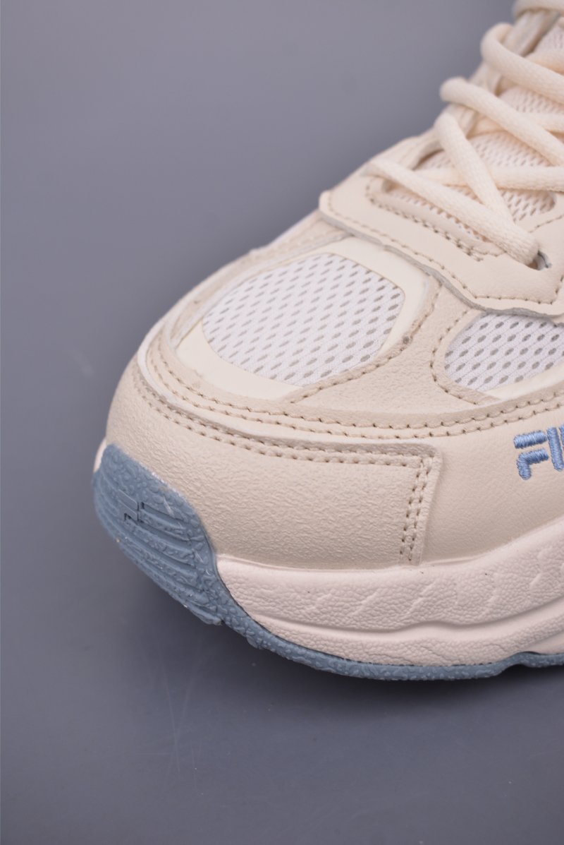 Fila Basketball Shoes view