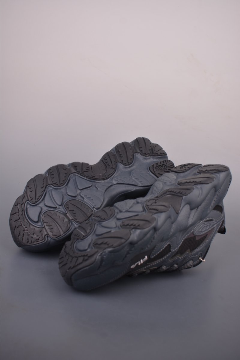 Fila Basketball Shoes view