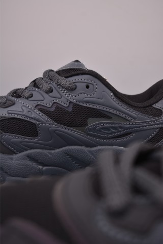 Fila Basketball Shoes view 8
