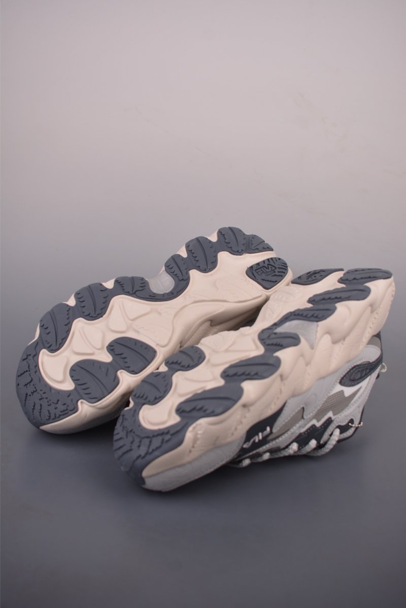 Fila Basketball Shoes view