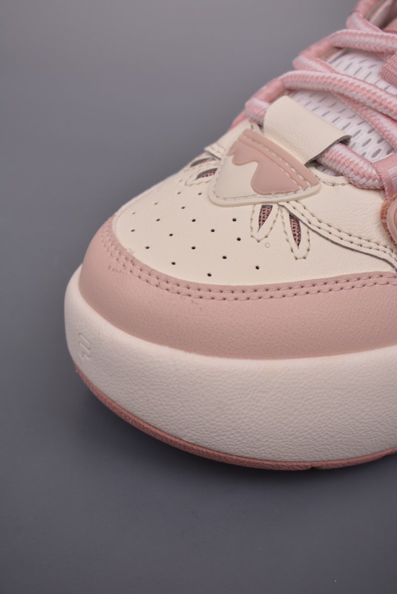 Fila Basketball Shoes view