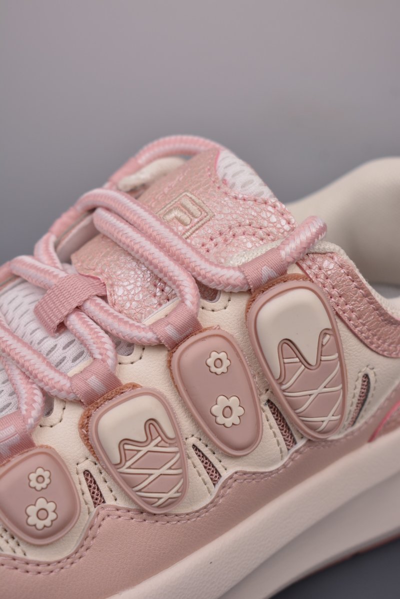 Fila Basketball Shoes view