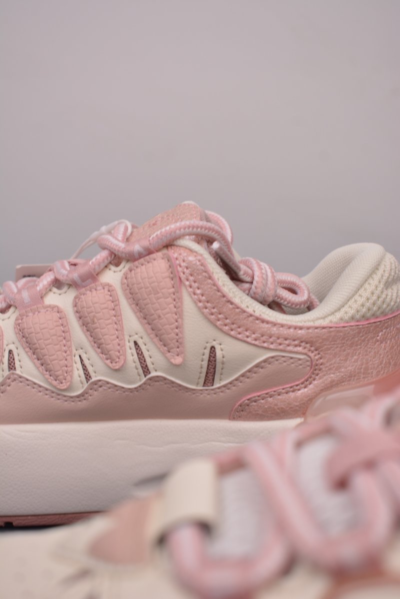 Fila Basketball Shoes view