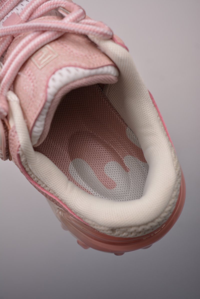 Fila Basketball Shoes view