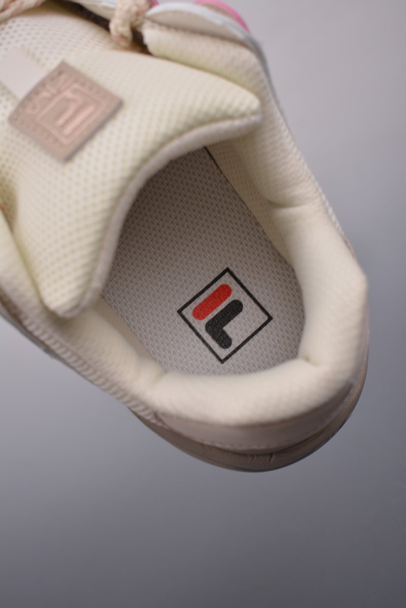 Fila Rosetta view
