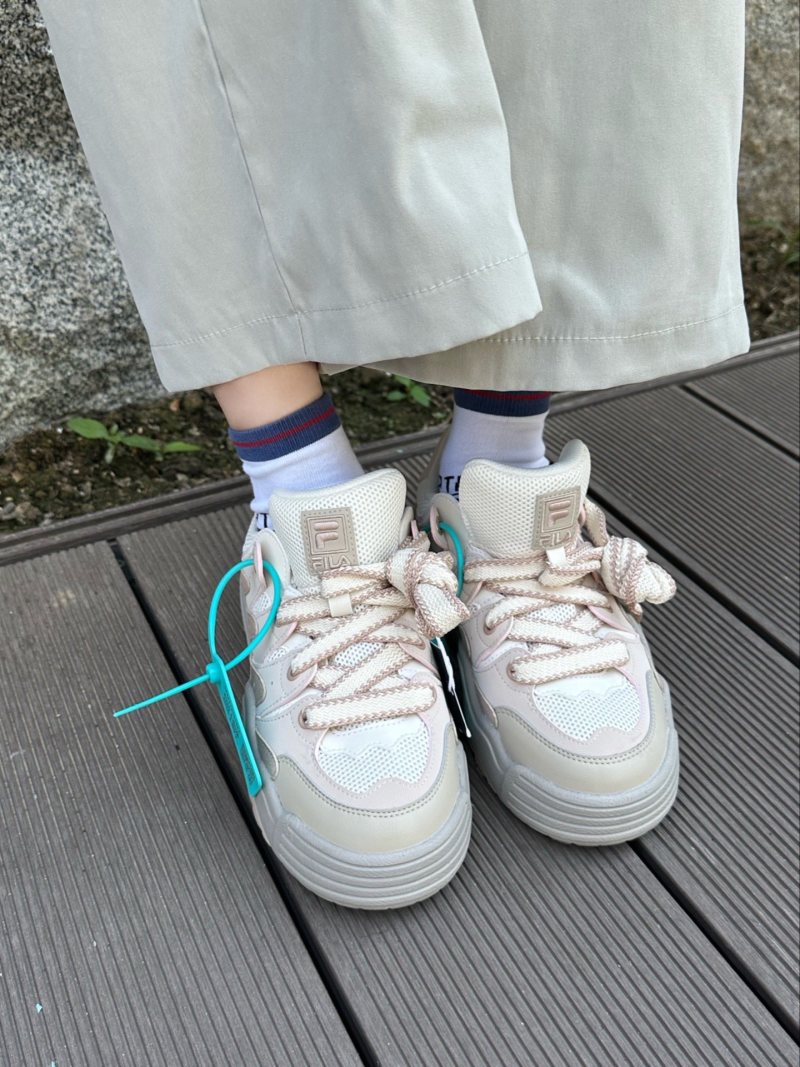 Fila Rosetta view