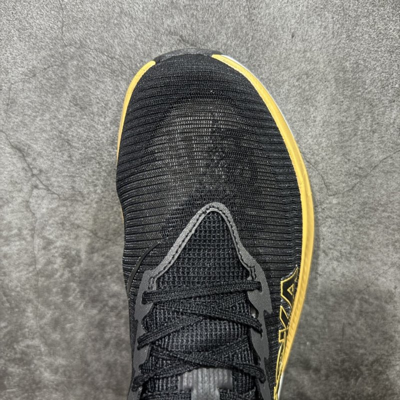 Hoka Rocket X 3 view