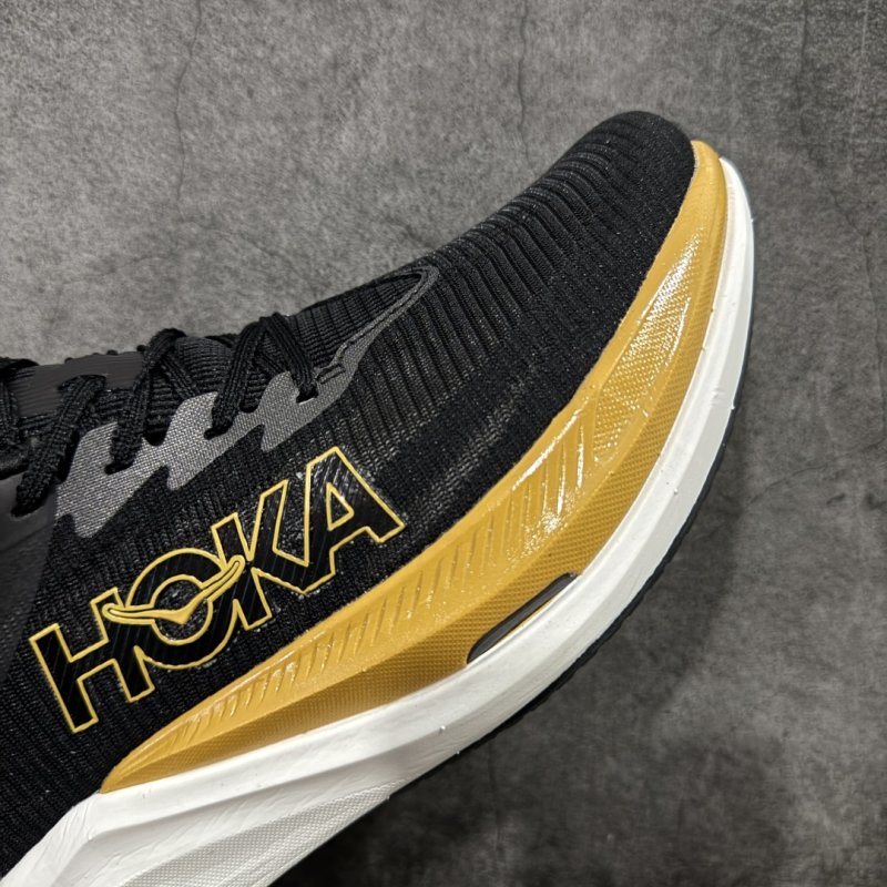 Hoka Rocket X 3 view