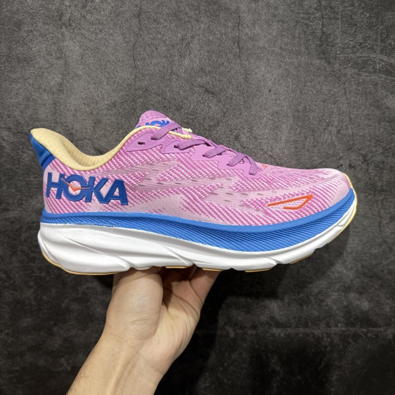 Hoka Clifton 9