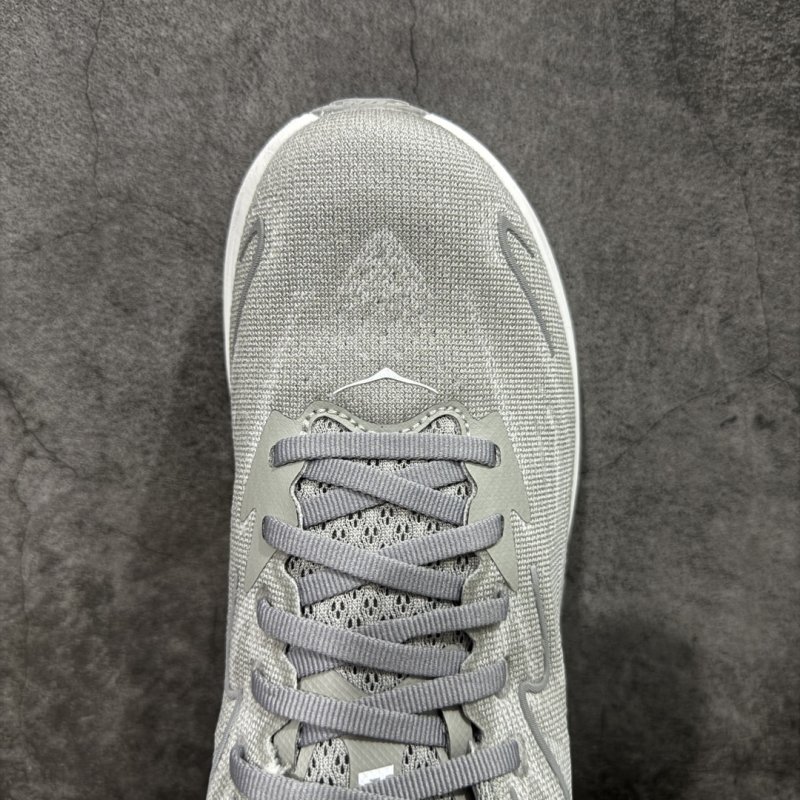 Hoka Clifton 10 view