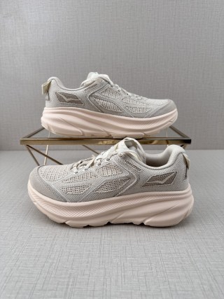 Hoka Clifton One 9 view 4