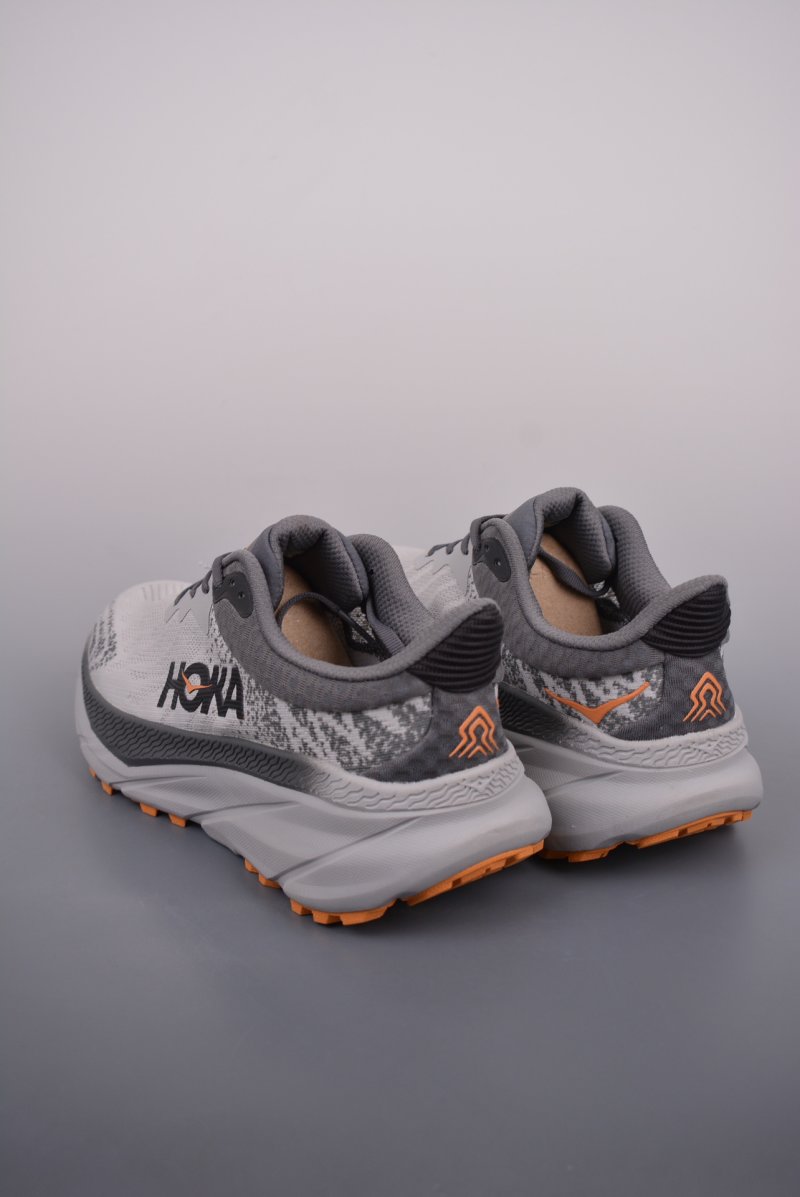 Hoka Challenger ATR 7 view