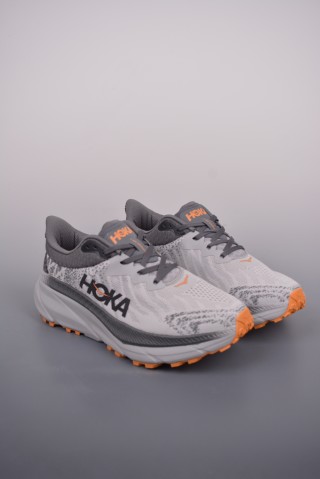 Hoka Challenger ATR 7 view 1