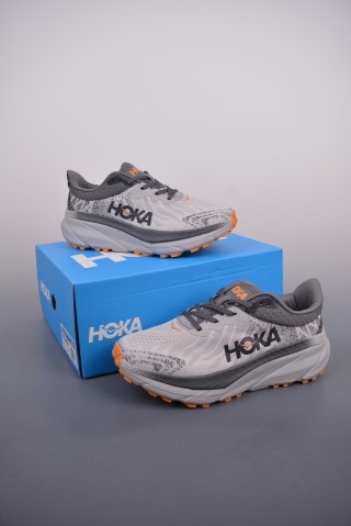 Hoka Challenger ATR 7 view 5