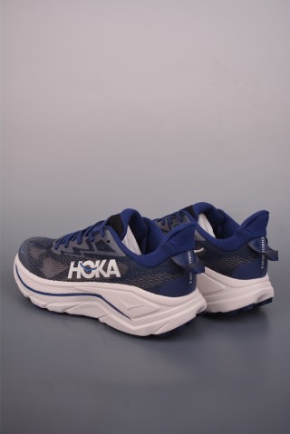 Hoka Challenger 8 view 2
