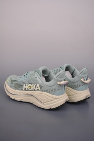 Hoka Challenger 8 view 11