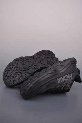 Hoka Challenger 8 view 3