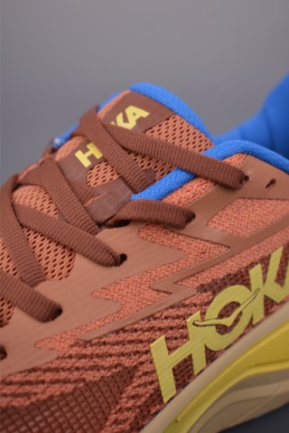 Hoka Challenger 8 view 16