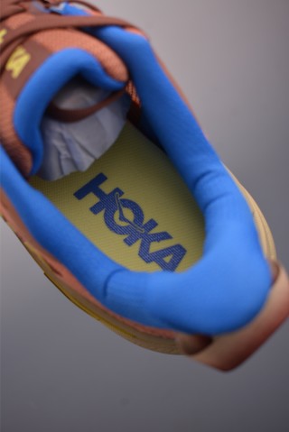 Hoka Challenger 8 view 18