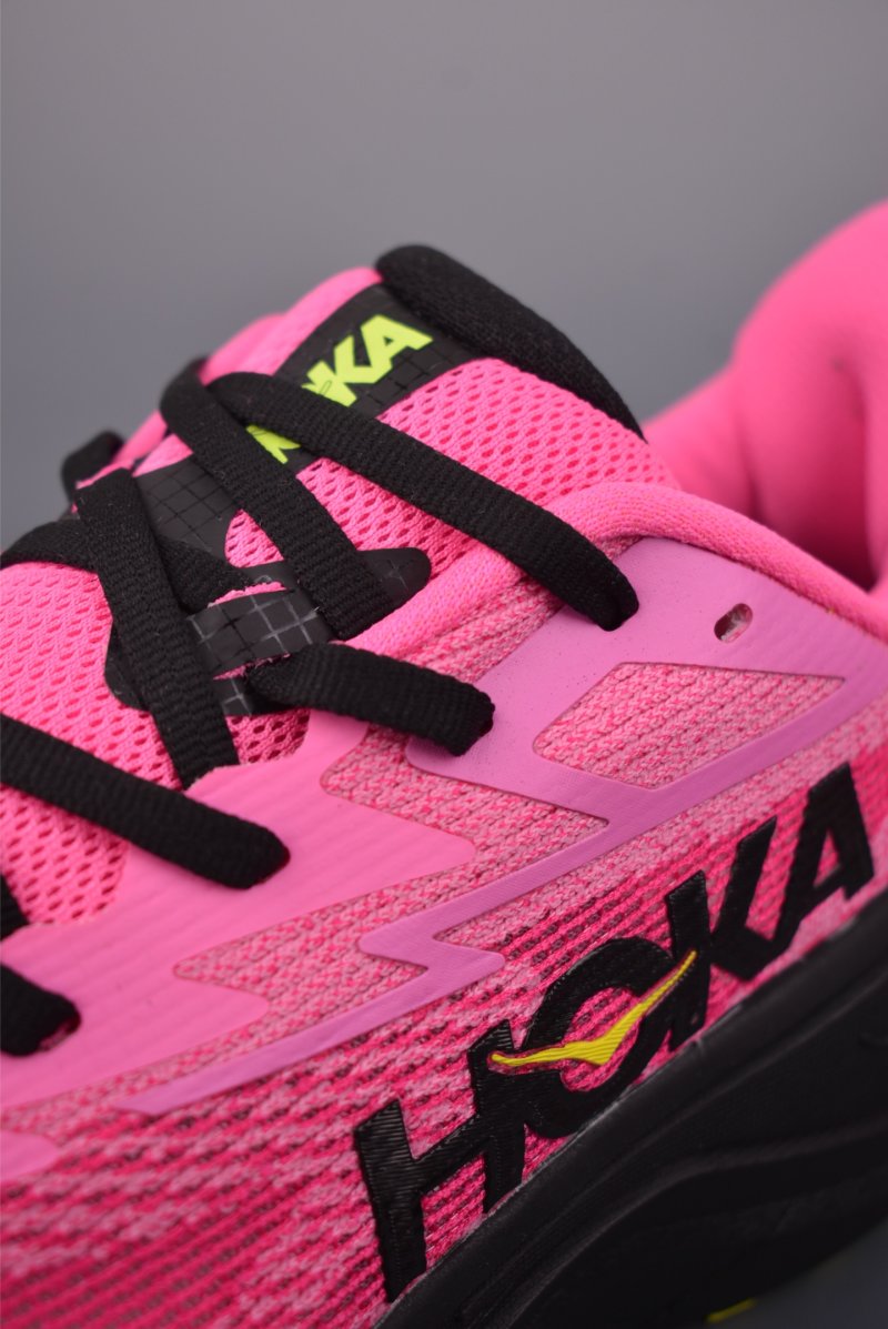 Hoka Challenger 8 view