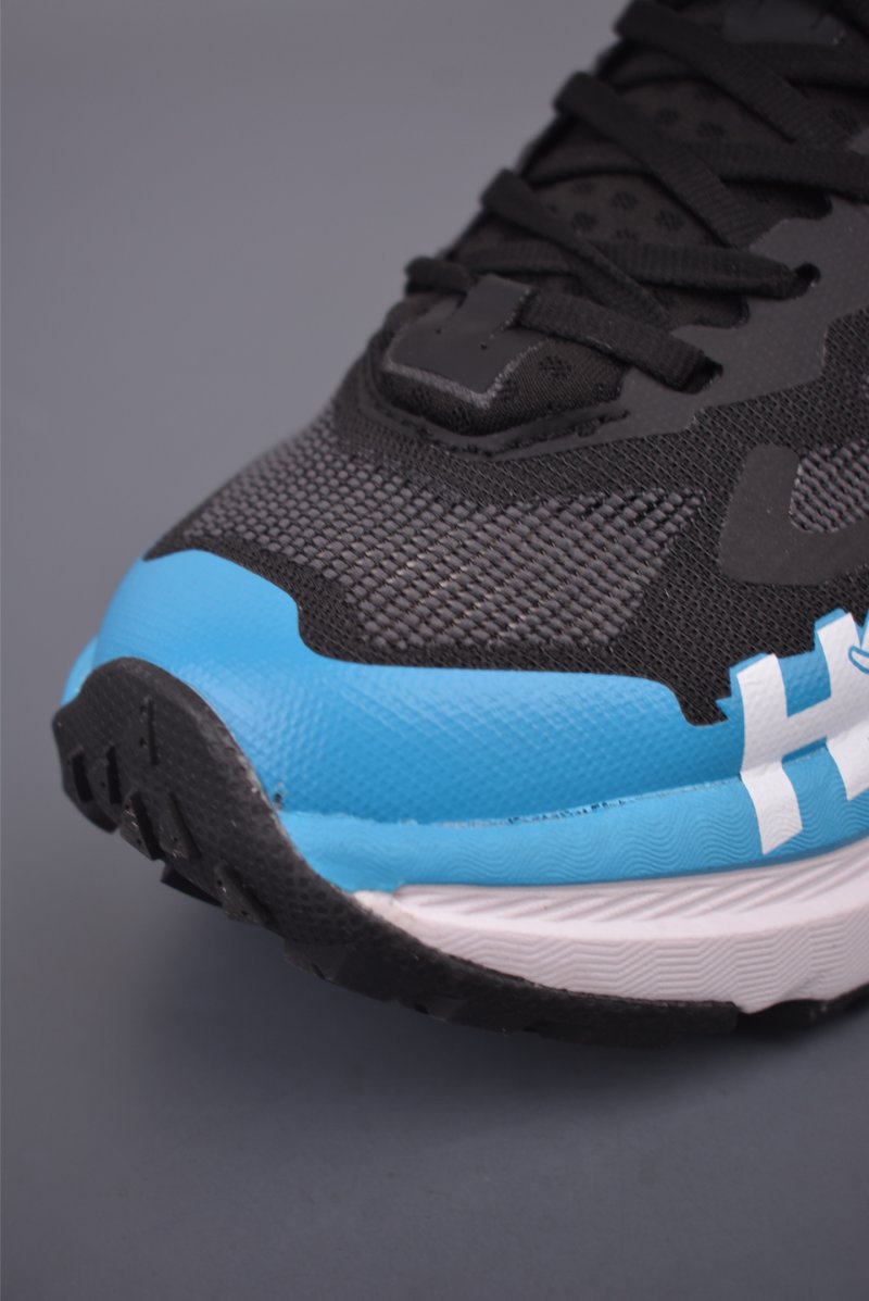 Hoka Mafate X view