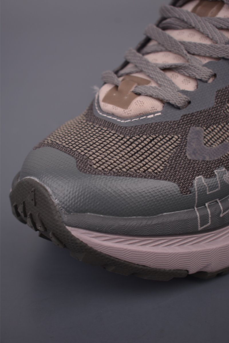 Hoka Mafate X view