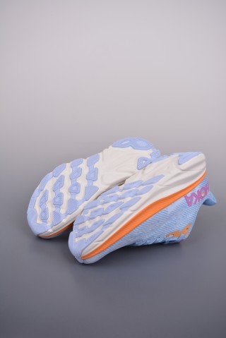 Hoka One view 3