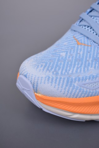 Hoka One view 6