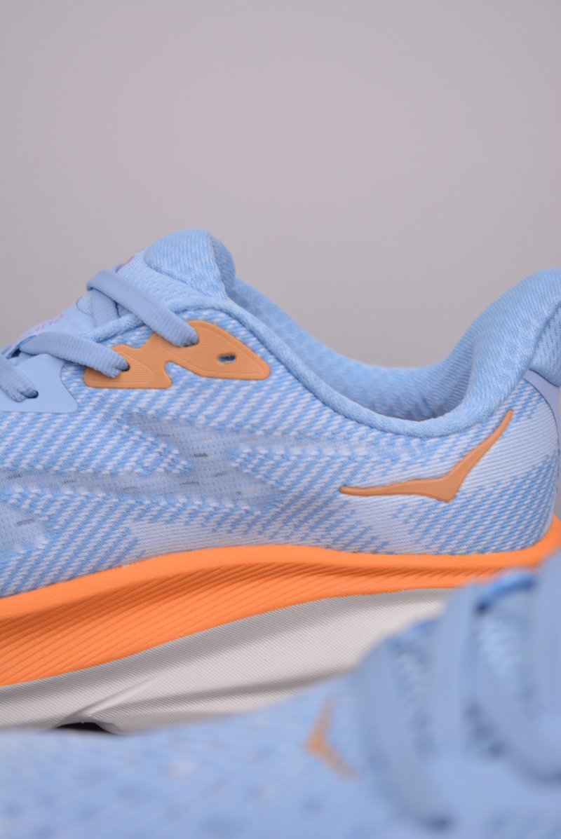 Hoka One view