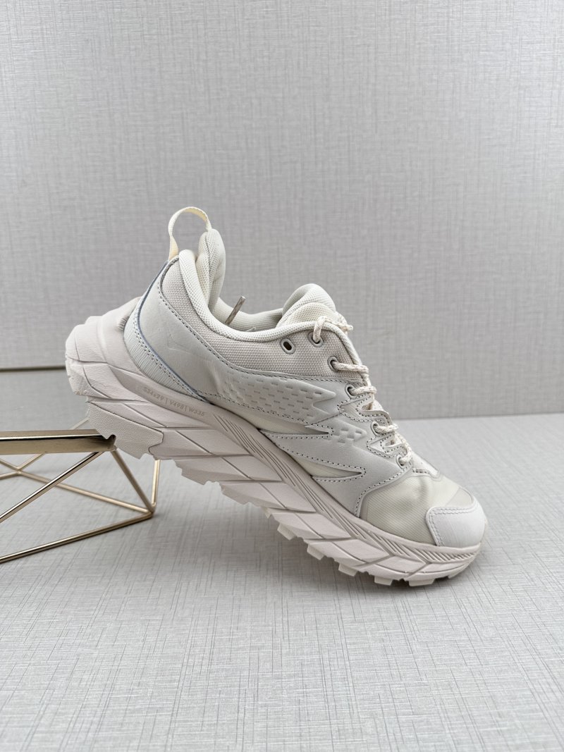 Hoka Anacapa GTX 'Grey' view