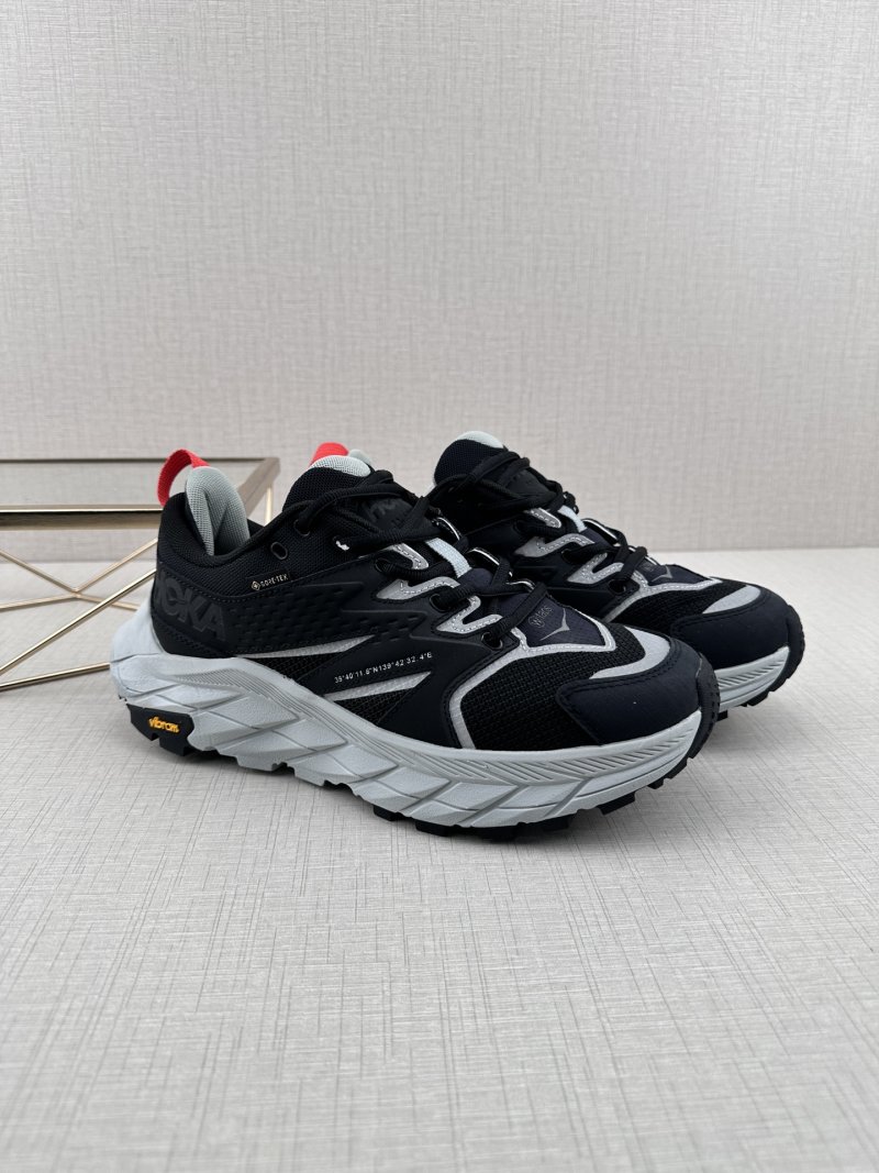 Hoka Anacapa GTX 'Black / Grey' view