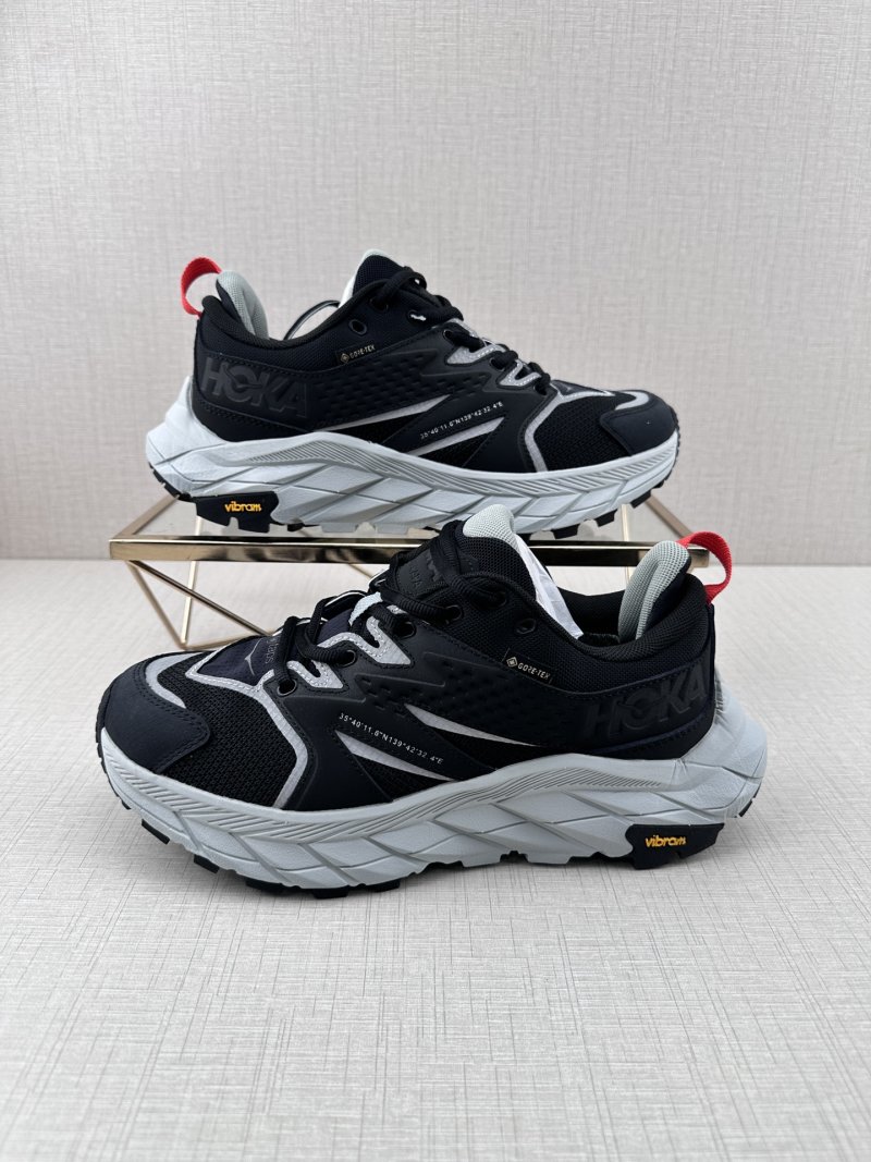 Hoka Anacapa GTX 'Black / Grey' view