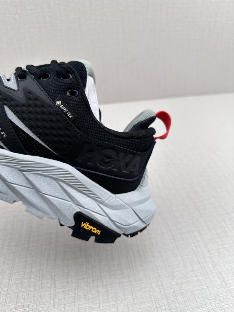 Hoka Anacapa GTX 'Black / Grey' view