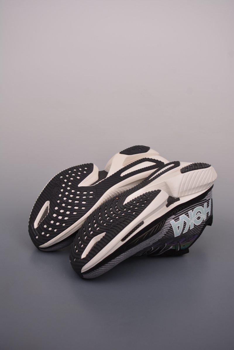 Hoka Cielo X1 view