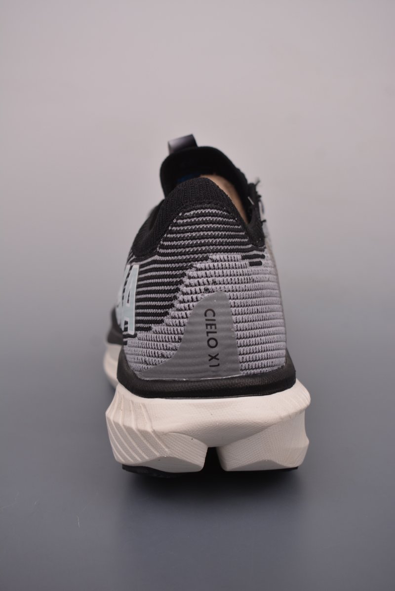 Hoka Cielo X1 view
