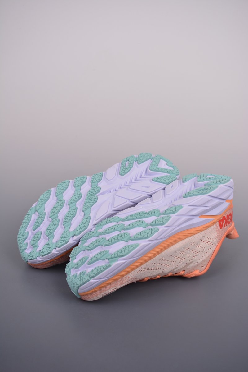 Hoka Cielo X1 view