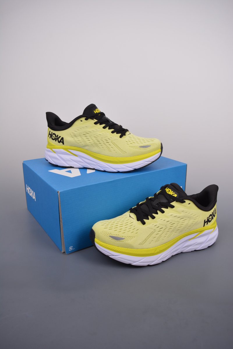 Hoka One Clifton 8 view
