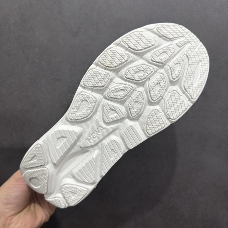 Hoka One Clifton Edge view