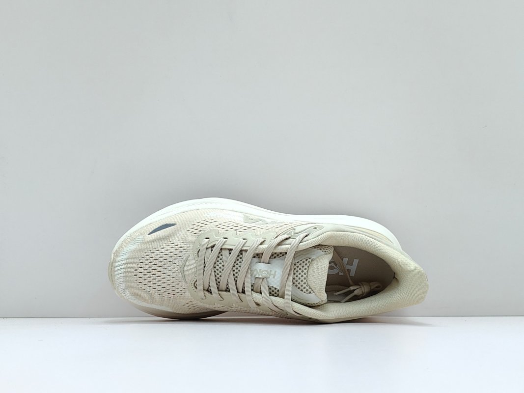 Hoka One Clifton 9 Low view