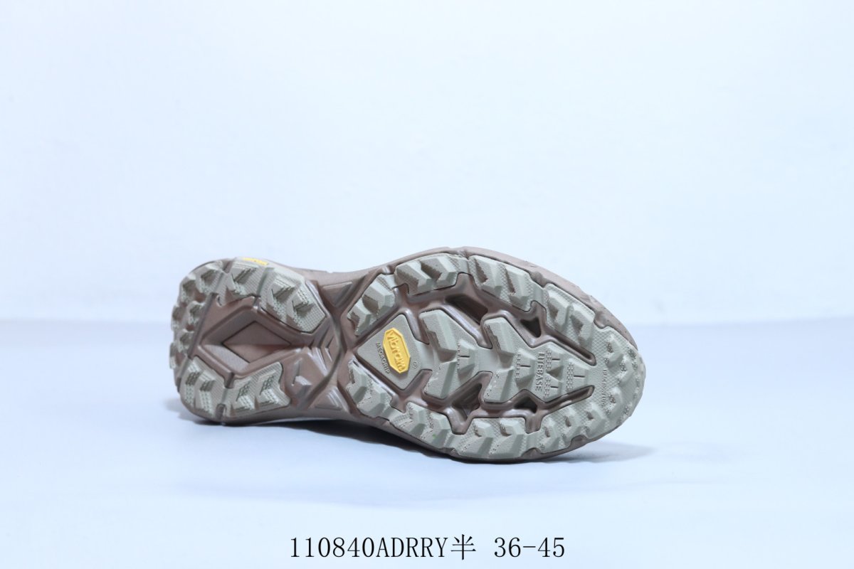 Hoka One Clifton 8 view